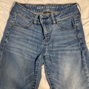 AMERICAN EAGLE OUTFITTERS SIZE 4 LONG JEGGING